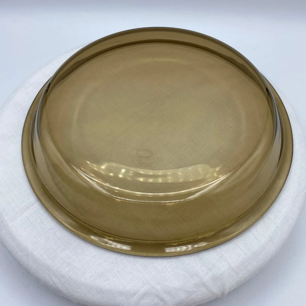 Vintage Pyrex 9 Inch Pie Plate 209 Amber Brown Fireside Glass USA Retro Bake MCM